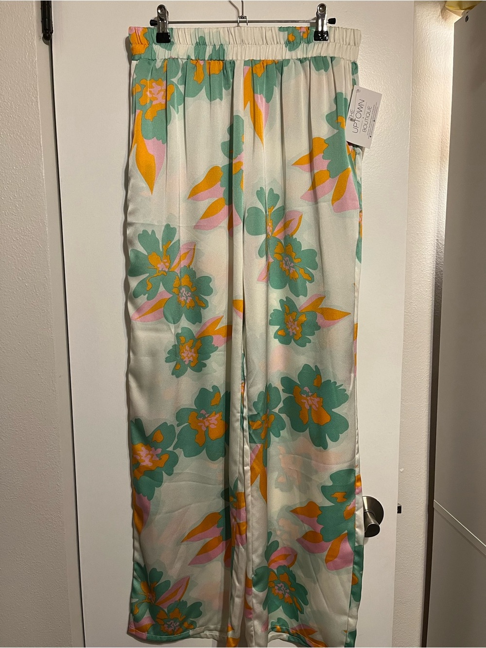 Baevely Floral Satin Wide Leg Pants Size Large NWT Retro Resort